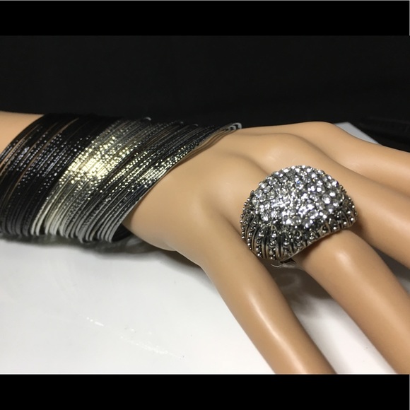 ErgasiaNY Jewelry - Jewelry set